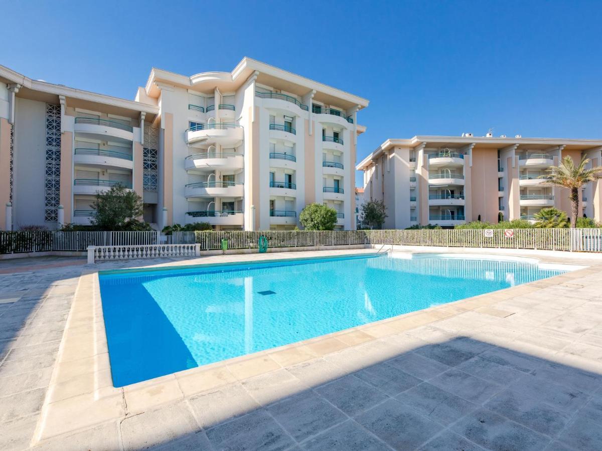 Apartment Le Cesaree-5 By Interhome Fréjus Exteriér fotografie
